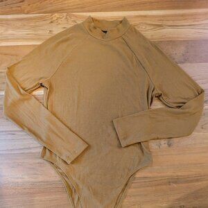 Shein Bodysuit Size M/6